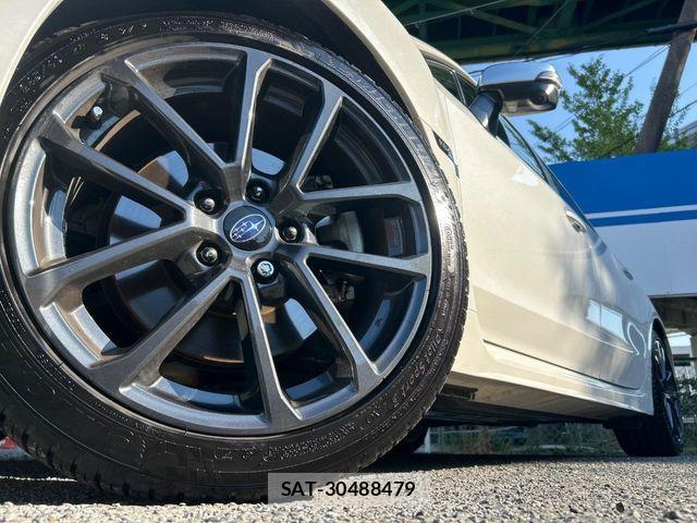 Subaru WRX S4 2017-10 8629919-11