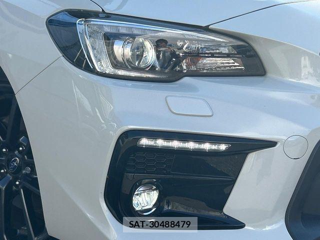Subaru WRX S4 2017-10 8629919-12