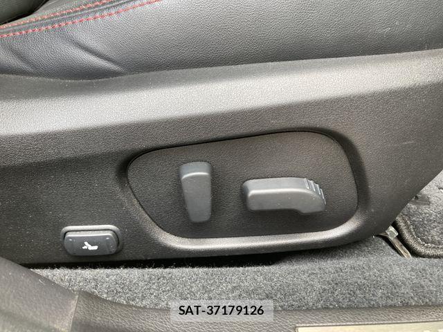 Subaru WRX S4 2015-09 8662553-22