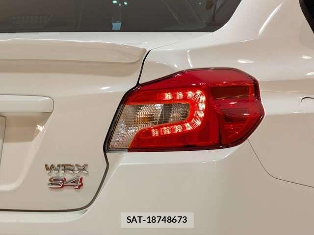 Subaru WRX S4 2016-10 8686971-15