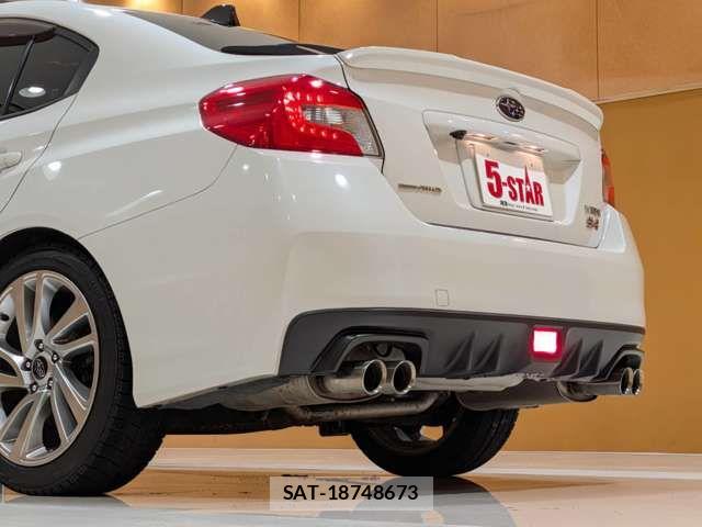 Subaru WRX S4 2016-10 8686971-18