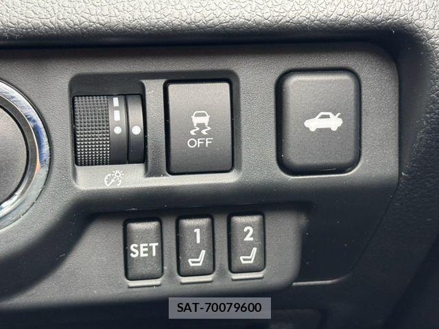Subaru WRX S4 2017-09 8746995-16