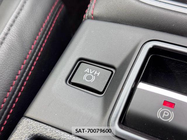 Subaru WRX S4 2017-09 8746995-22