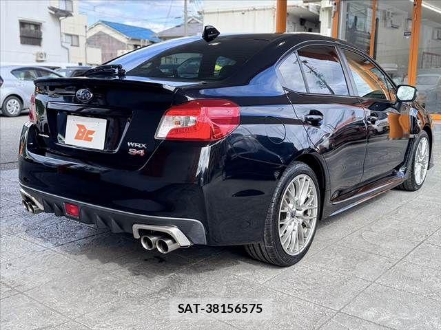 Subaru WRX S4 2016-03 8832626-14