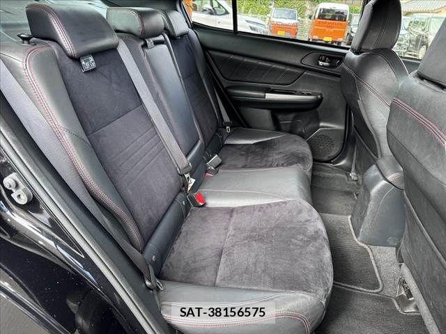 Subaru WRX S4 2016-03 8832626-17