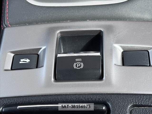 Subaru WRX S4 2016-03 8832626-25