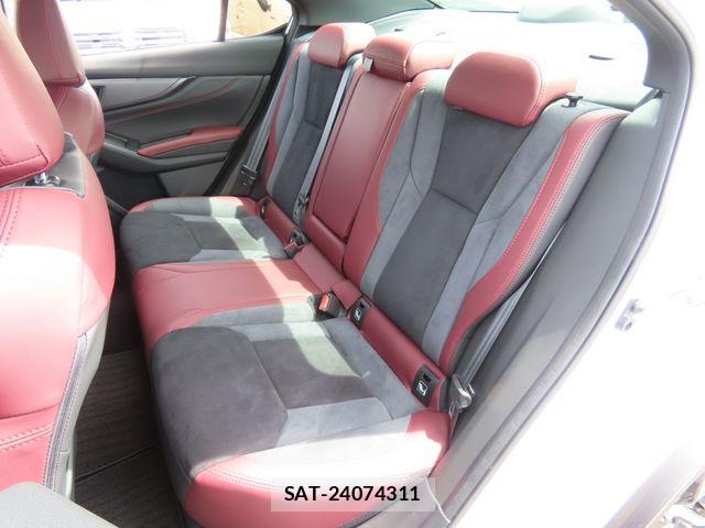 Subaru WRX S4 2023-02 8832624-28