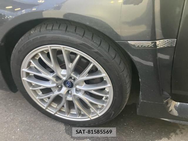 Subaru WRX S4 2017-03 8851159-11