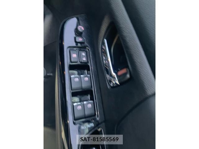 Subaru WRX S4 2017-03 8851159-13