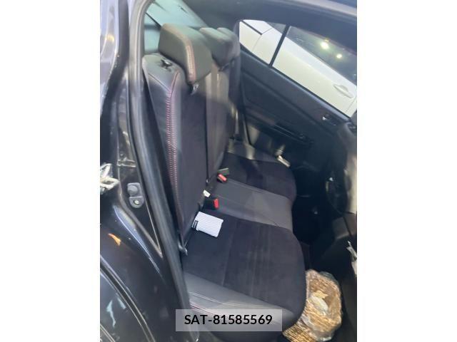 Subaru WRX S4 2017-03 8851159-24
