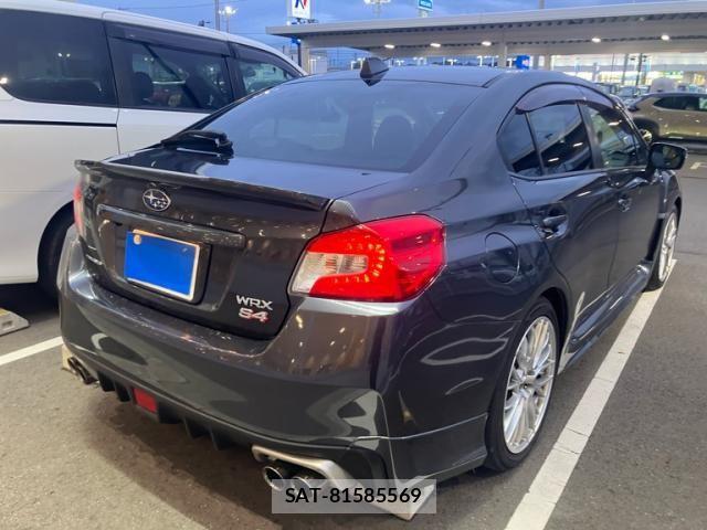 Subaru WRX S4 2017-03 8851159-7