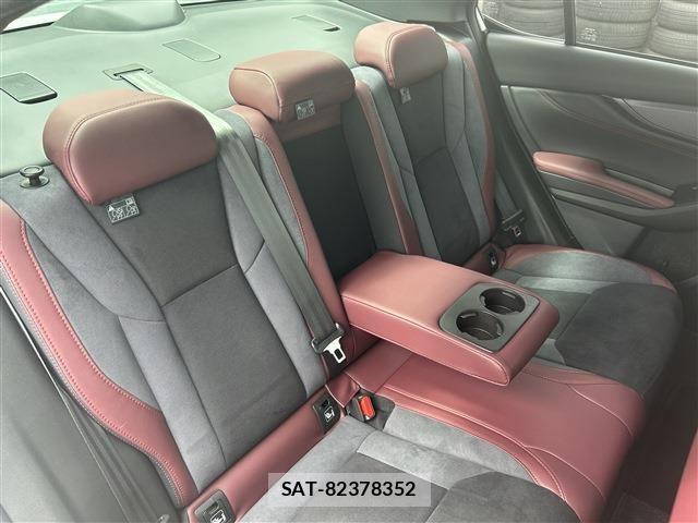 Subaru WRX S4 2023-01 8883074-21