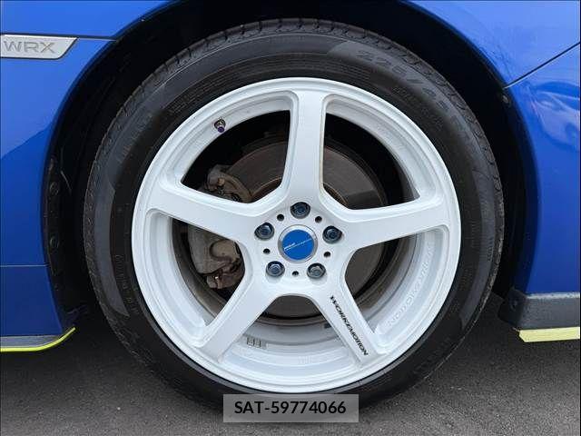 Subaru WRX S4 2017-07 8883078-27