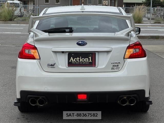 Subaru WRX S4 2016-03 8883076-4