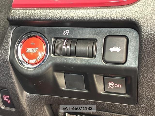 Subaru WRX STI 2016-03 1044597-17