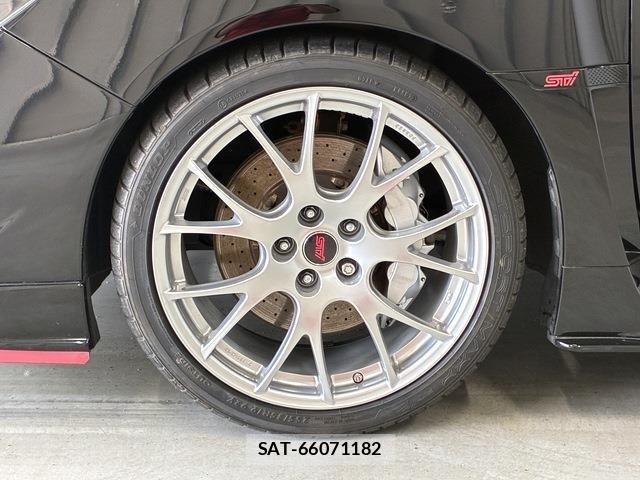 Subaru WRX STI 2016-03 1044597-6