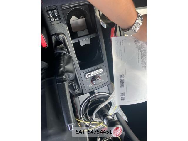 Subaru WRX STI 2018-02 1191784-20