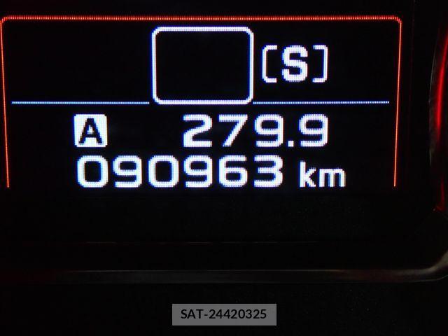 Subaru WRX STI 2015-04 1405732-13