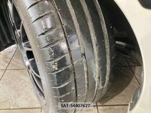 Subaru WRX STI 2018-09 1431015-1