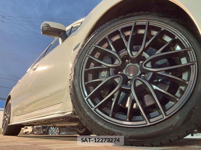 Subaru WRX STI 2014-09 1695642-12