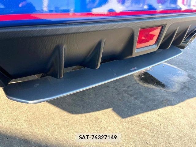 Subaru WRX STI 2016-02 1830423-3