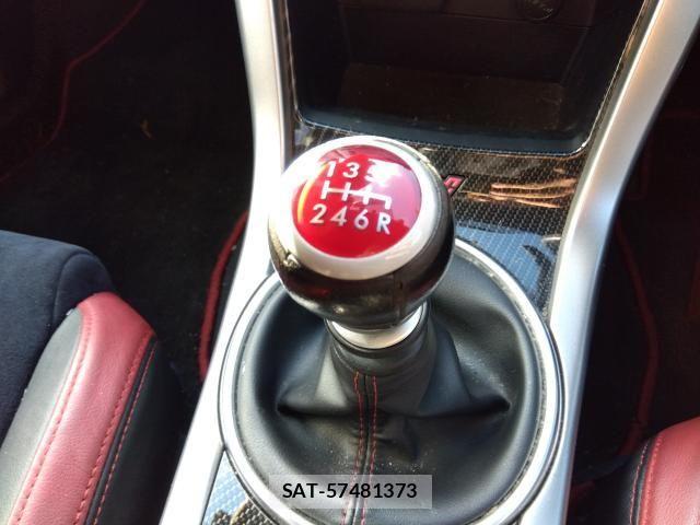 Subaru WRX STI 2016-07 2101518-6