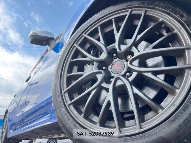 Subaru WRX STI 2015-02 2681574-11