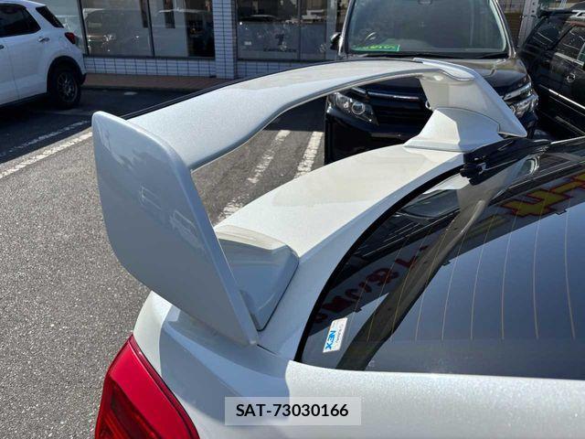 Subaru WRX STI 2017-03 4052237-6