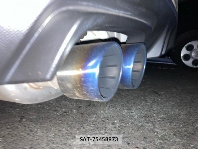 Subaru WRX STI 2018-01 4052244-23