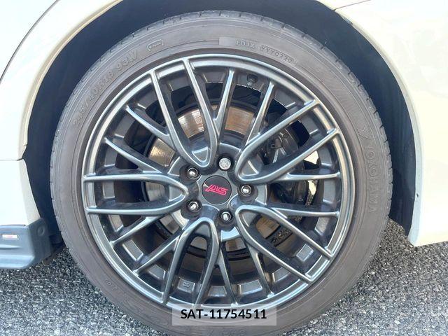 Subaru WRX STI 2017-05 4996048-19