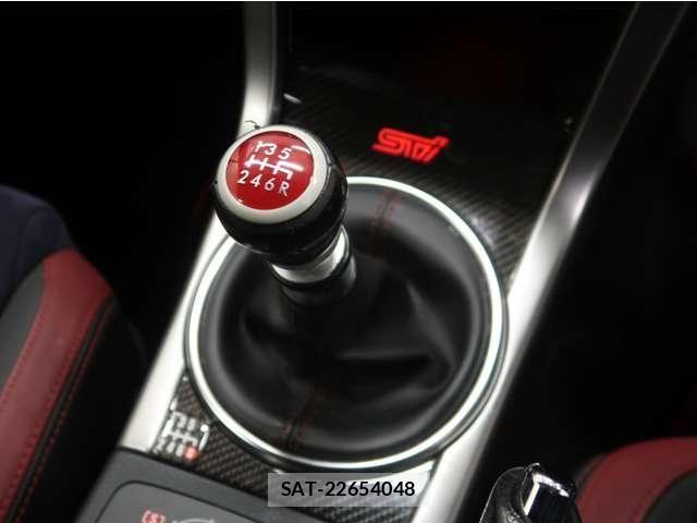 Subaru WRX STI 2015-03 5883377-26