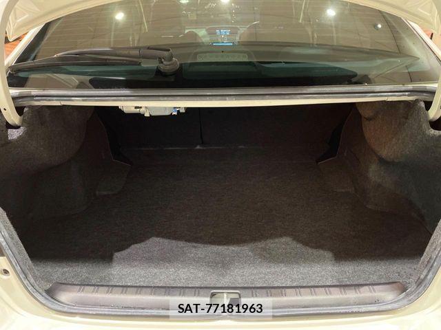 Subaru WRX STI 2017-09 6642921-12