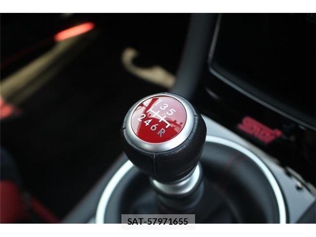 Subaru WRX STI 2020-03 6682978-3