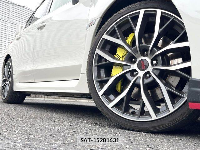 Subaru WRX STI 2019-10 6753980-12