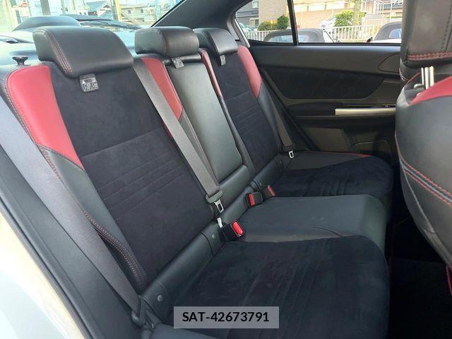 Subaru WRX STI 2016-06 7227502-8