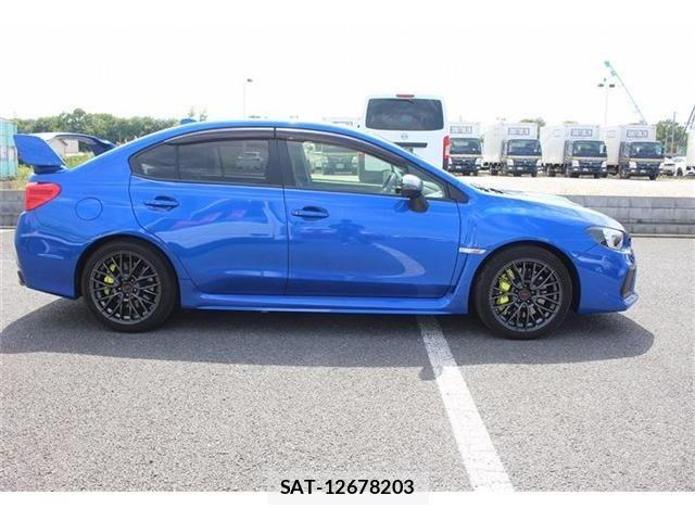 Subaru WRX STI 2018-06 7227510-12