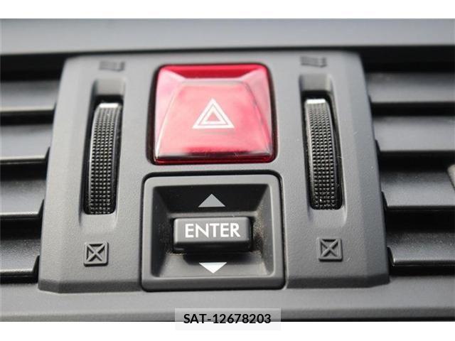 Subaru WRX STI 2018-06 7227510-24