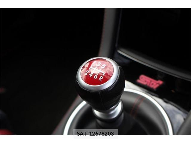 Subaru WRX STI 2018-06 7227510-3