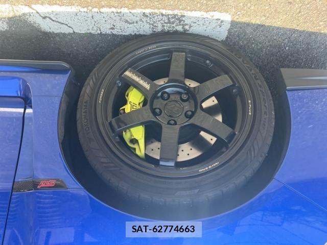 Subaru WRX STI 2019-01 7331394-9