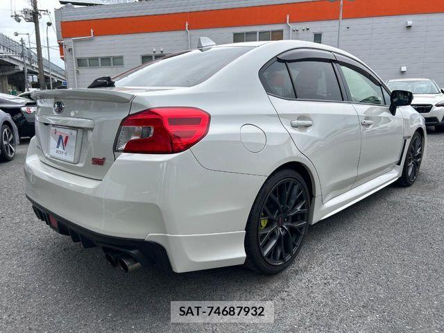 Subaru WRX STI 2018-07 7360581-16