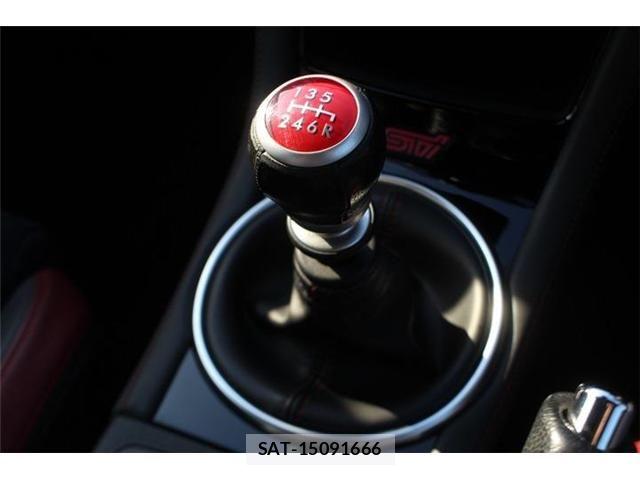 Subaru WRX STI 2020-05 7394975-3