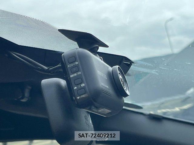 Subaru WRX STI 2015-09 7458998-8