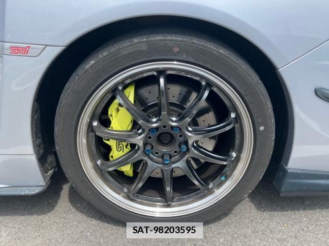Subaru WRX STI 2019-11 7503958-6
