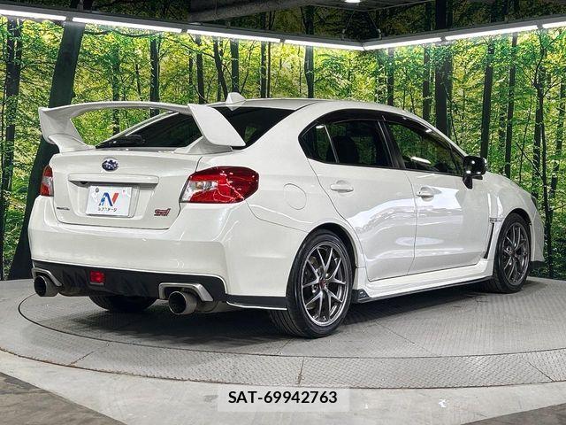 Subaru WRX STI 2016-01 7621510-17
