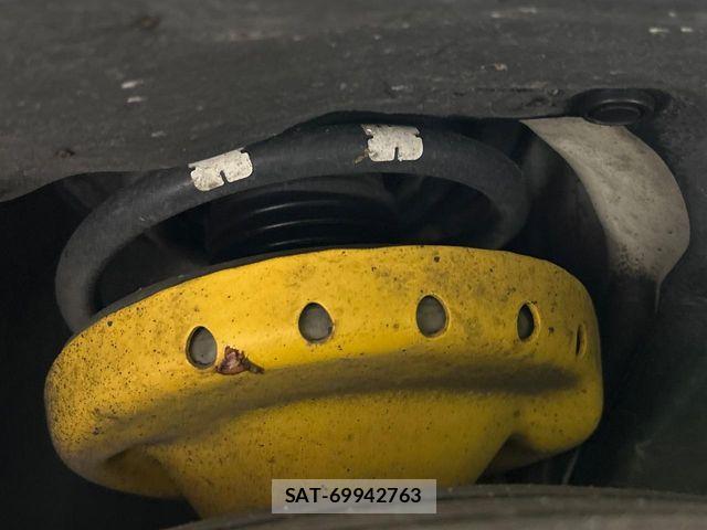 Subaru WRX STI 2016-01 7621510-7