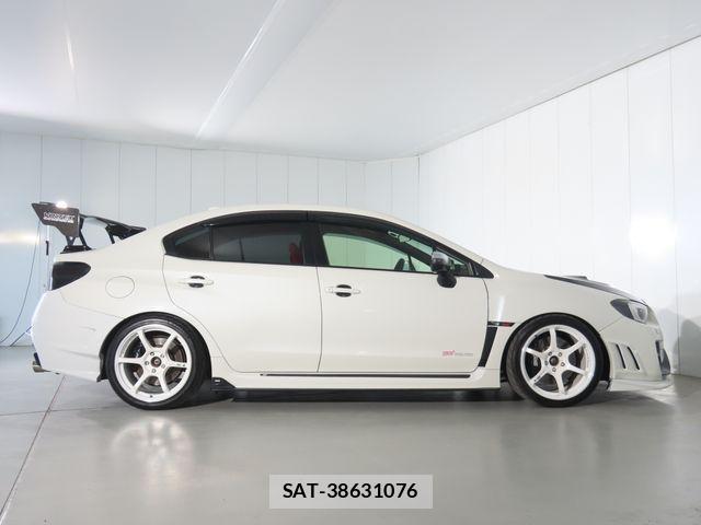 Subaru WRX STI 2014-11 7621512-11