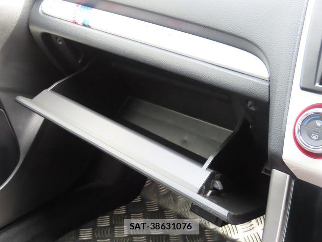 Subaru WRX STI 2014-11 7621512-25