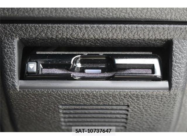 Subaru WRX STI 2017-10 7730968-26