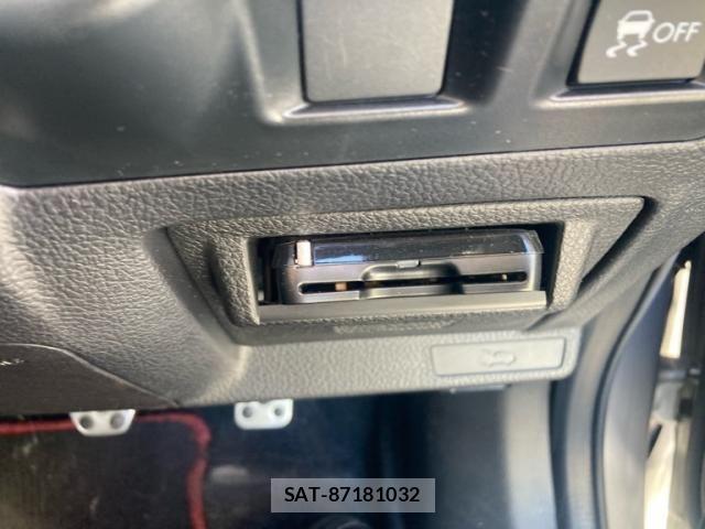 Subaru WRX STI 2018-12 7730977-12