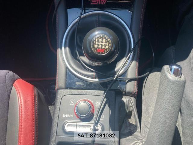 Subaru WRX STI 2018-12 7730977-19